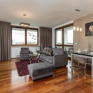 Mokotów Obrzeżna By Renters Warszawa